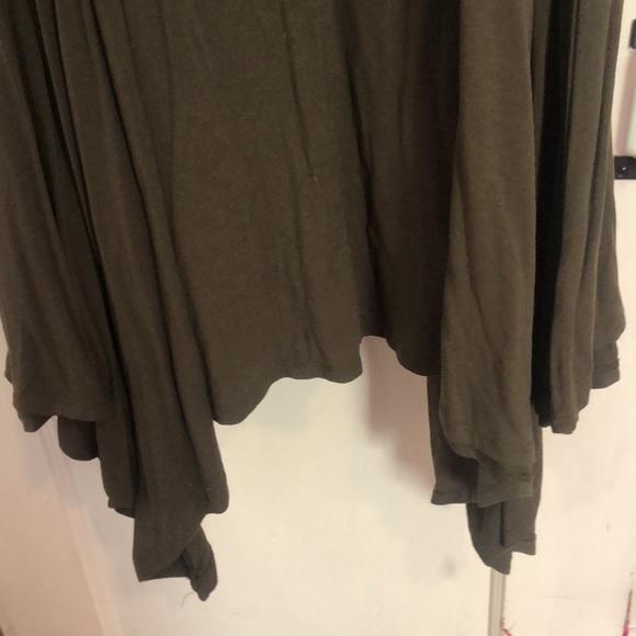 Torrid - Picture 4 of 6